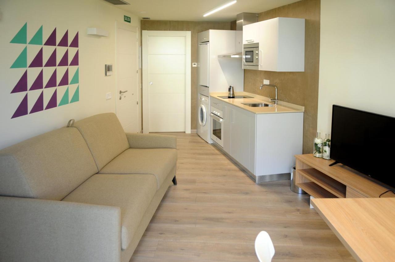 Apartamentos Turisticos Guiana Понферрада Экстерьер фото