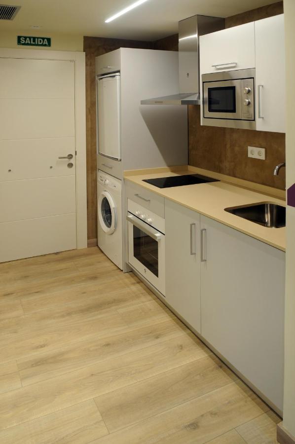 Apartamentos Turisticos Guiana Понферрада Экстерьер фото